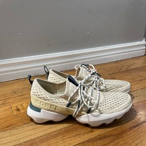 Sorel woman’s Kinetic impact lace sneaker